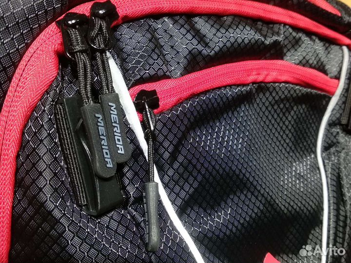 Рюкзак Merida Fifteen 2 Black/Red 15L