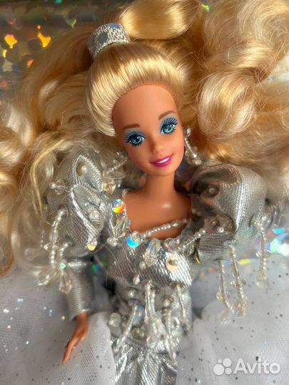 Barbie Happy Holidays 1992