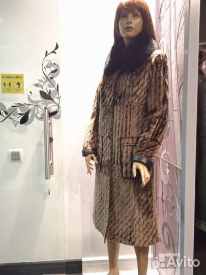 Манекен женский в полный рост