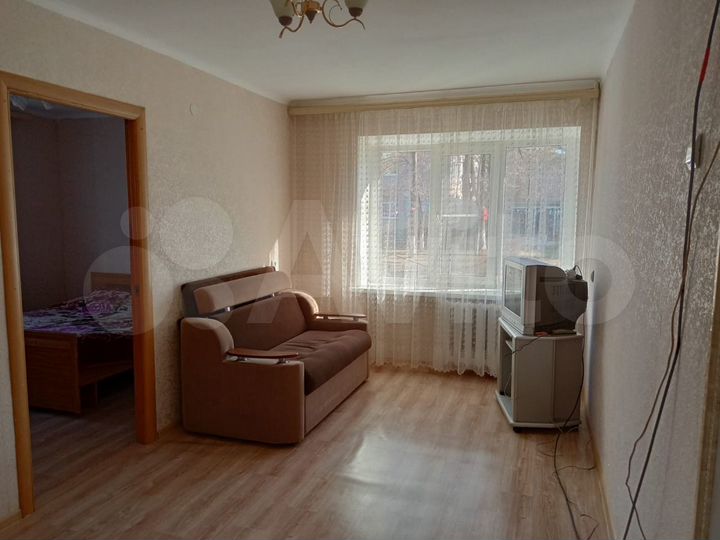 2-к. квартира, 38 м², 1/5 эт.