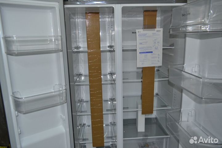 Холодильник новый Side by Side LG серый ростест