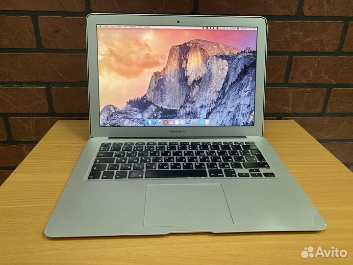 Apple MacBook Air 13 2015 i5/8/512/1цикл