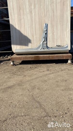 Левый Порог со Стойкой Ваз Лада Калина