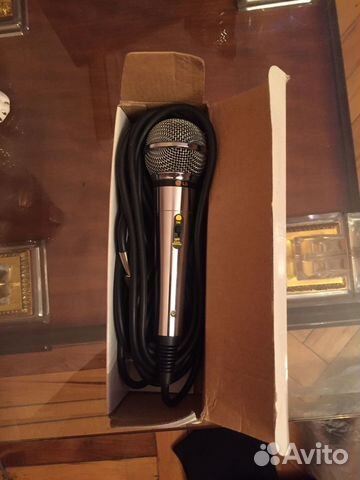 Микрофон для караоке LG
