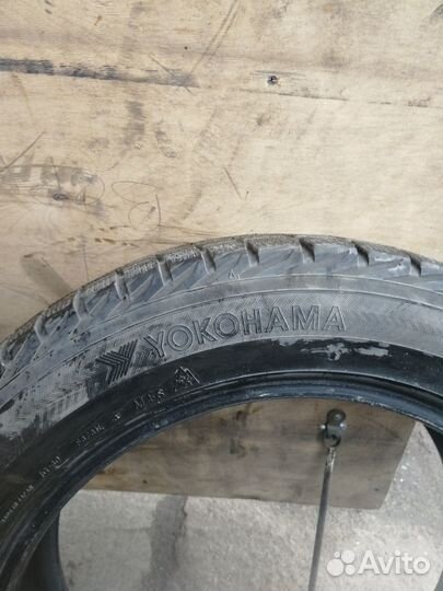 Yokohama Ice Guard IG30 215/55 R17