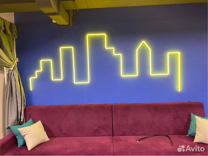 Неоновая вывеска