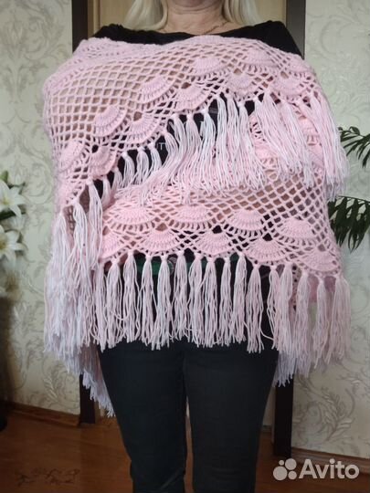 Шаль вязаная крючком