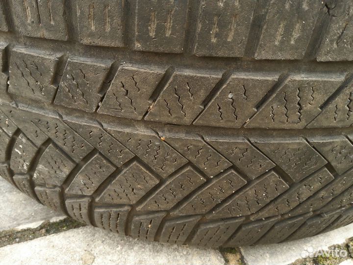 R18 Continental ContiCrossContact Winter 225/40, PCD 5x120 DIA 72.6