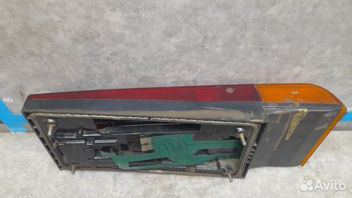 Фонарь задний левый Ваз 21099 1.5 2000