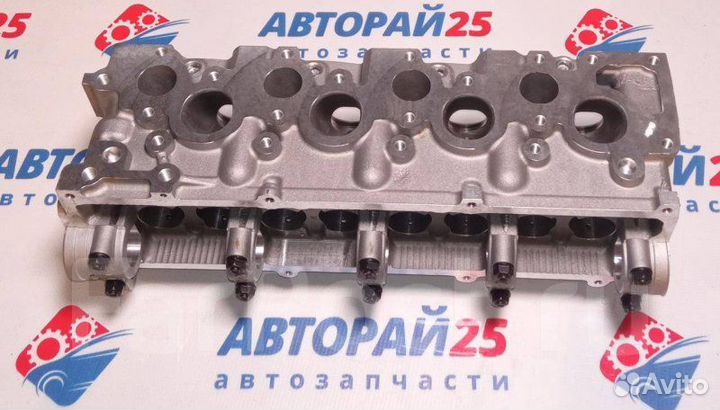 Головка блока цилиндров пустая Mazda R2 Термостат