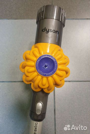 Пылесос беспроводной Dyson DC62