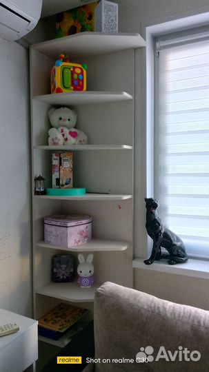 Полка настенная угловая