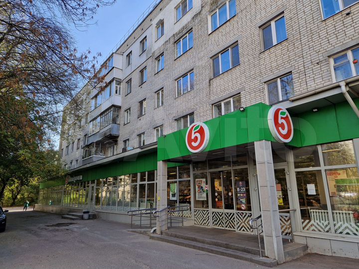 2-к. квартира, 51 м², 2/5 эт.