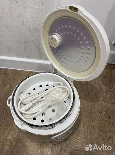 Мультиварка scarlet sc-mc410s13