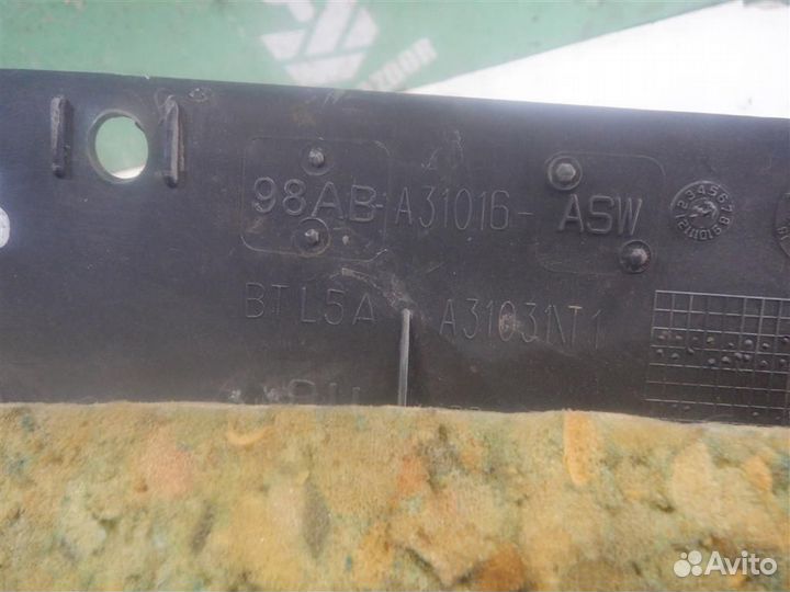 Обшивка салона Форд Фокус 1