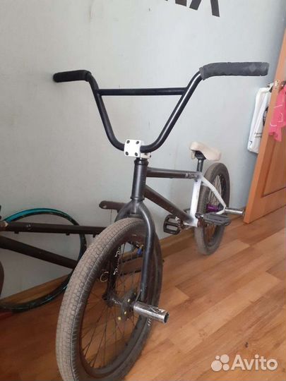 BMX (стрит на фрике)