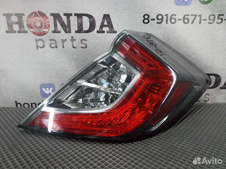 Задние фонари Honda Civic X 2016-2021 FK7