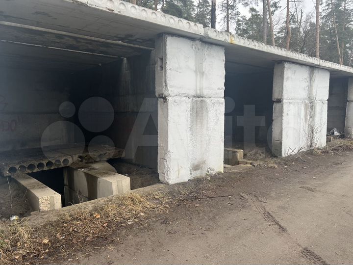 Гараж, > 30 м²