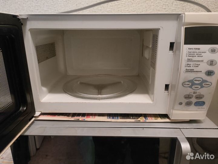 Микроволновая печь