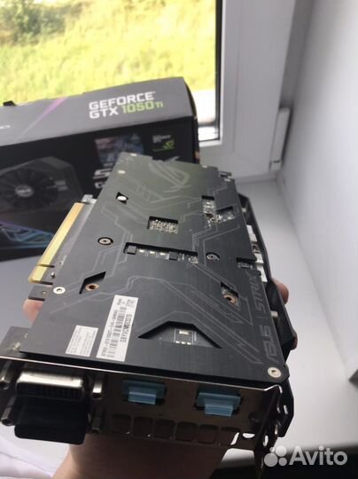 Видеокарта gtx 1050 ti Asus Strix Gaming 4gb