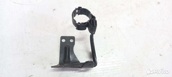 Кронштейн доп.насоса 2.0 DFG Volkswagen Tiguan 2