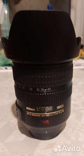 Зеркальный фотоаппарат nikon d70s