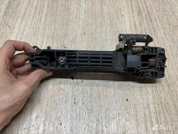 Ручка Наружная Передная Правая Suzuki Grand Vitara