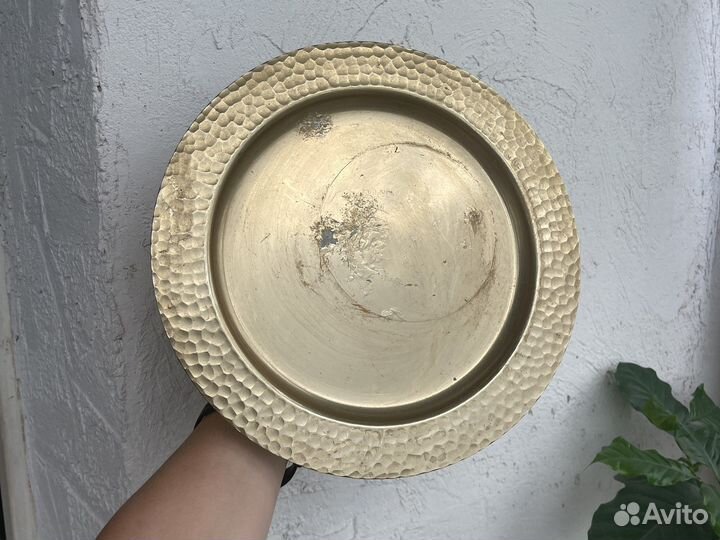 Тортовница на ножке