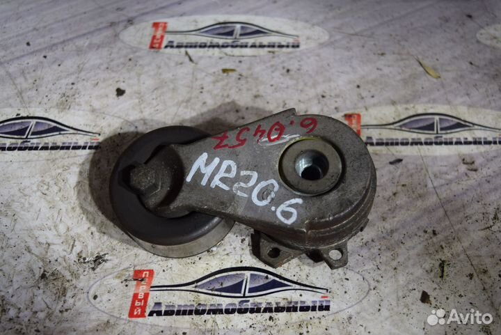 Натяжитель c Nissan Bluebird Sylphy KG11 MR20DE