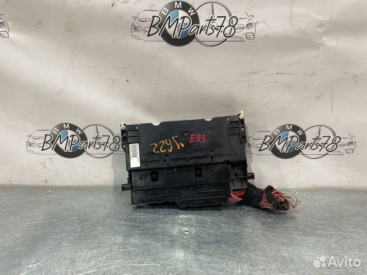 Блок предохранителей передний BMW X3 E83 LCI