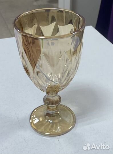 Набор бокалов и рюмок