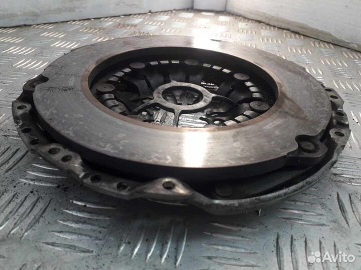 Корзина сцепления Nissan X-Trail (T32) 2013