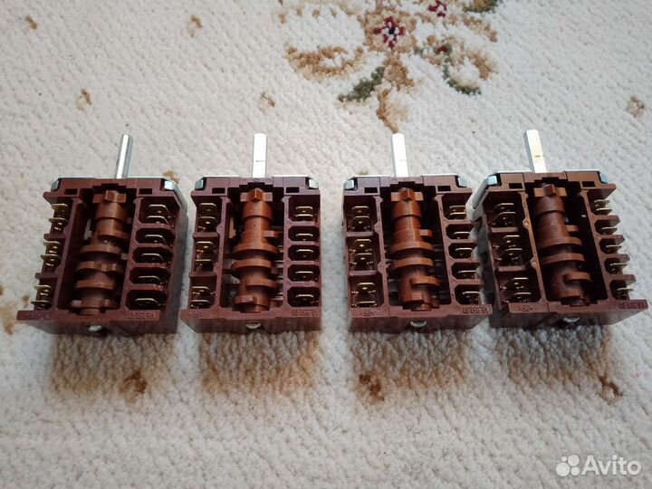 Переключатель на конфорки для электроплиты