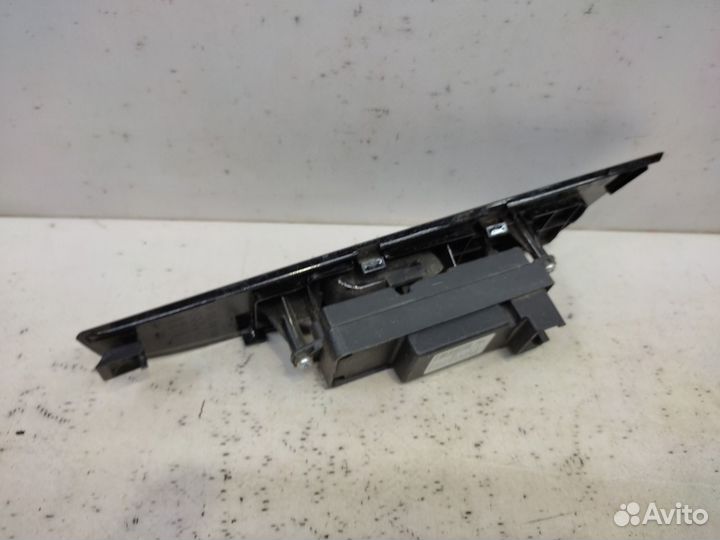 Кнопка стеклоподъемника задняя левая Mazda 3 BK