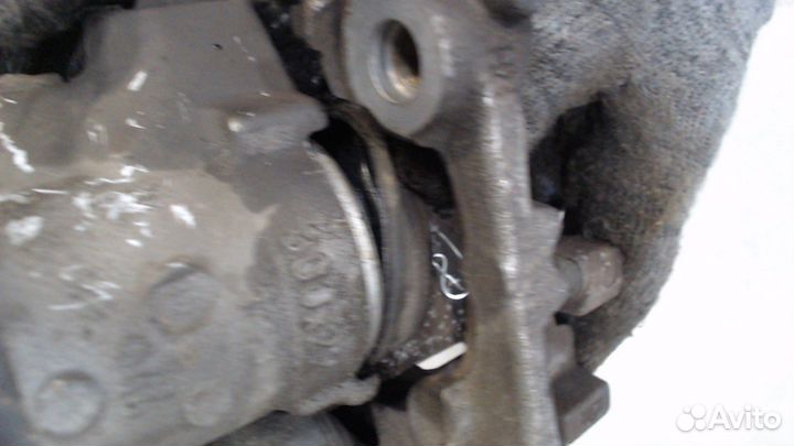 Суппорт Mercedes C W205 2018, 2019