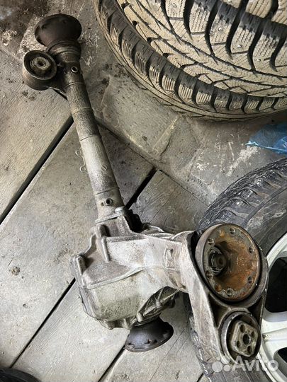 Редуктор q7 передний и задний