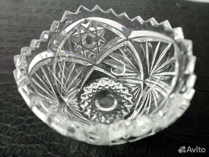 Хрустальная маленькая вазочка времён СССР / Ретро