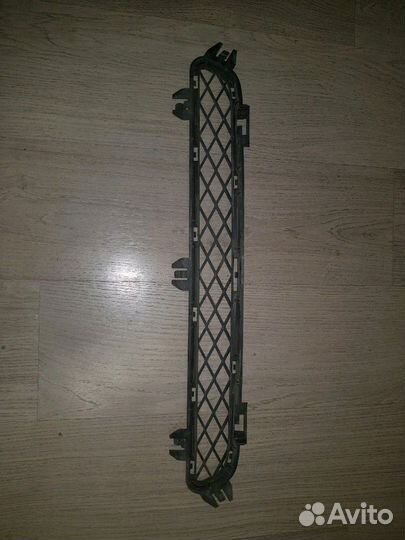 Декоративная решетка радиатора Л