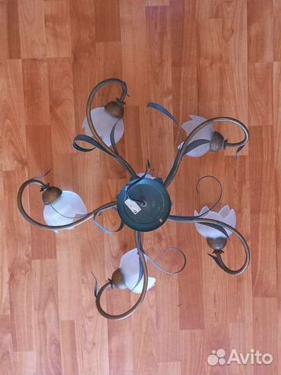 Люстра потолочная