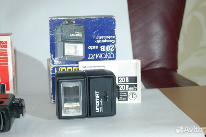 Фотовспышка автоматическая