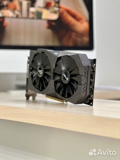 RX570 4GB ROG Strix / С гарантией