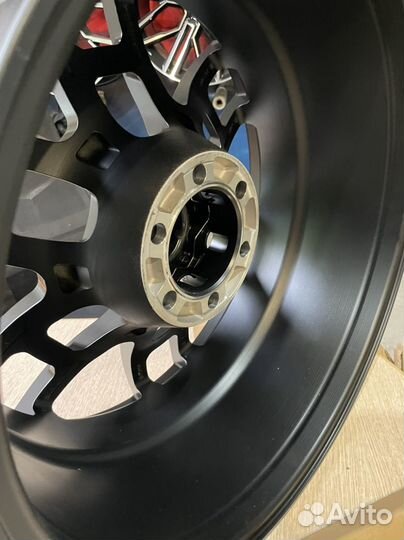 R20 TRD 6x139.7 J9 ET-12 Новые Диски