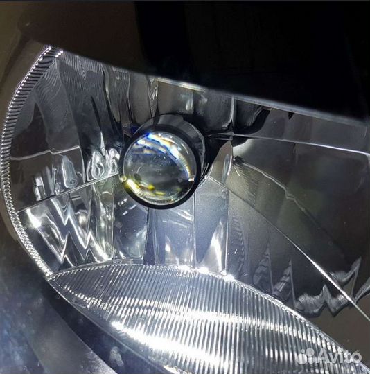 Светодиодные линзованные H4 Y9 комплект 2шт