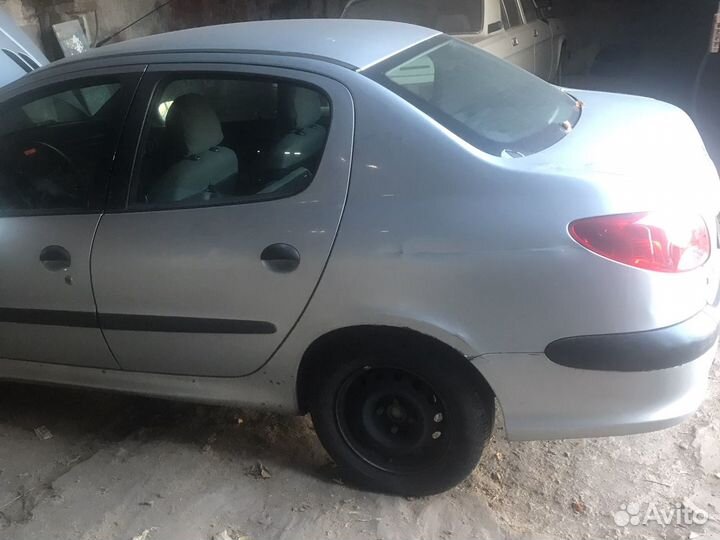 Peugeot 206