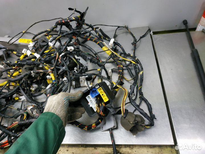 Проводка коса салона Hyundai Elantra XD G4ED