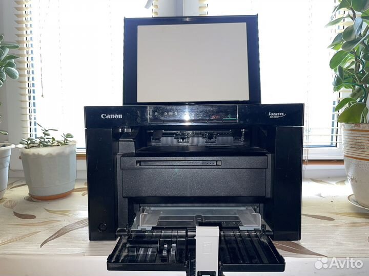 Принтер Canon i sensys MF 3010