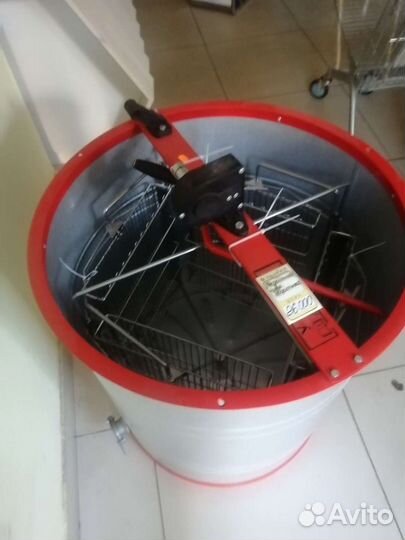 Медогонка 4 рамочная 3х,2х пов. и нет. Нерж ал+