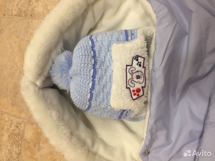 Конверт зимний + 2 зимних шапочки