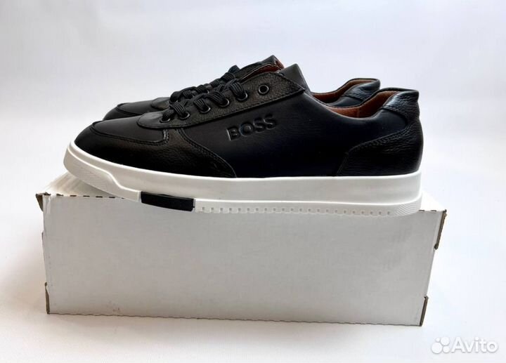 Кроссовки Boss универсальные