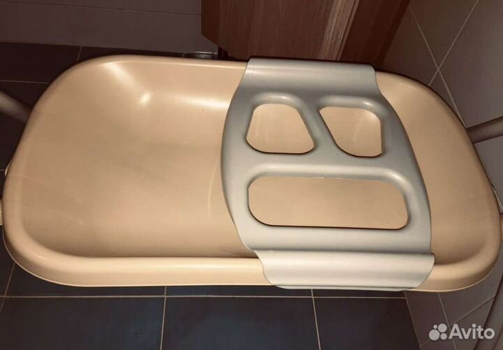 Пеленальный столик с ванночкой Cam